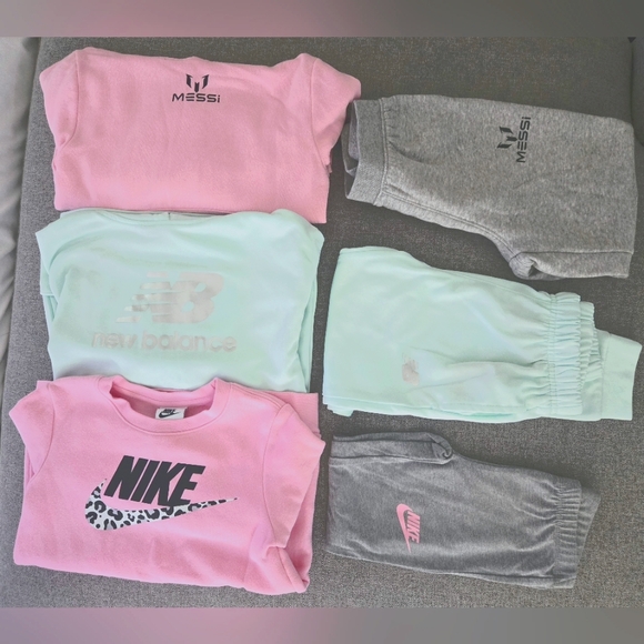 Nike and New Balance Kids Clothing Set - Picture 1 of 4